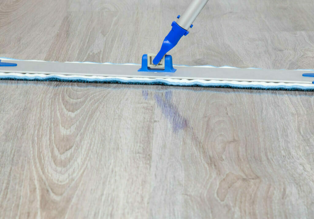 Beroligende middel tapet favor Laminate Care & Maintenance | Prevent Warps & Scratches | Sarmazian  Brothers Flooring