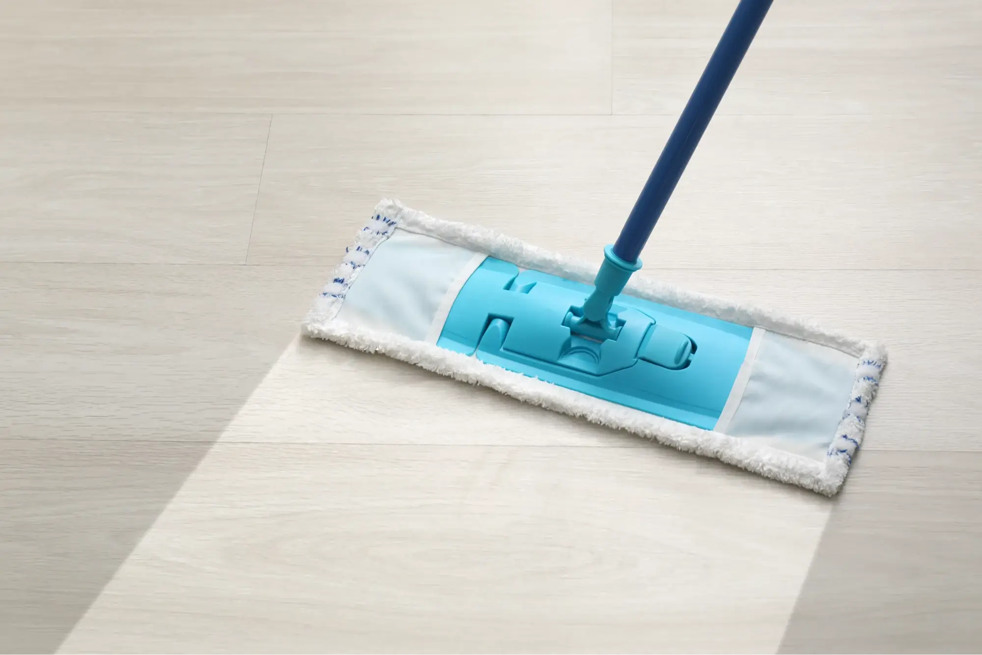 laminate-flooring-cleaning laminate-flooring-cleaning