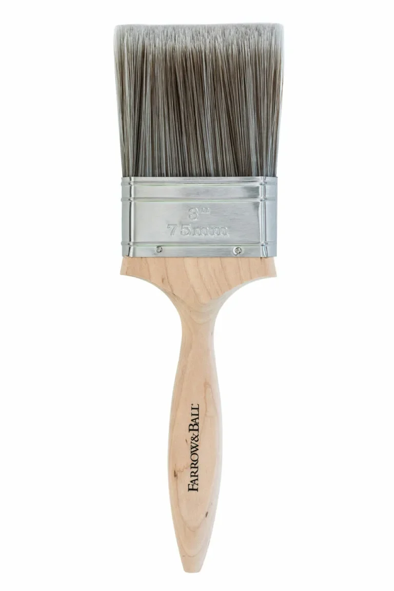 3 inch paint brush 768x1152 1 - Sarmazian Brothers Flooring